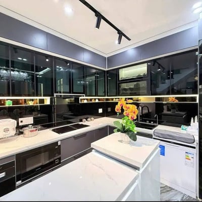 Casa moderna y espaciosa con 4 dormitorios en alquiler, Da Nang, Vietnam