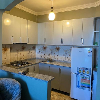 Alquiler de apartamento amueblado y confortable, Batumi, Georgia