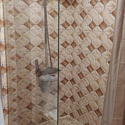 Location d'un appartement lumineux et meublé, Batoumi, Géorgie