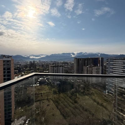 Location d'un appartement moderne et spacieux, White Sails, Batoumi, Géorgie