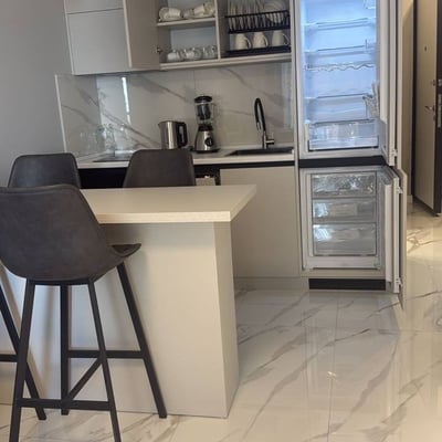 Alquiler de apartamento bueno y amueblado, Batumi, Georgia