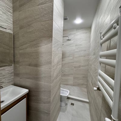 Alquiler de apartamento cómodo, luminoso, Batumi, Georgia