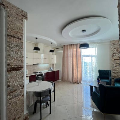 Rent a bright, modern apartment, Batumi, Georgia