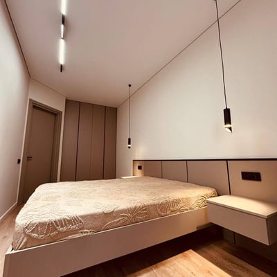 Vermietung einer geräumigen, komfortablen Wohnung, Batumi, Georgien
