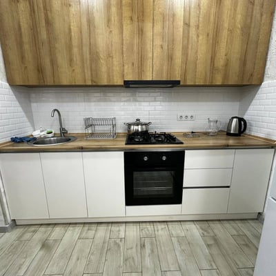 Alquiler de apartamento luminoso y amplio, Batumi, Georgia