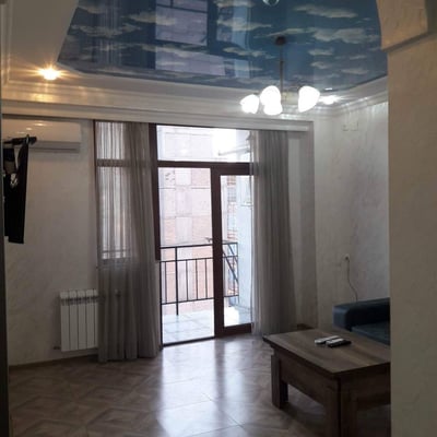 Vermietung einer gemütlichen, möblierten Wohnung, Batumi, Georgien