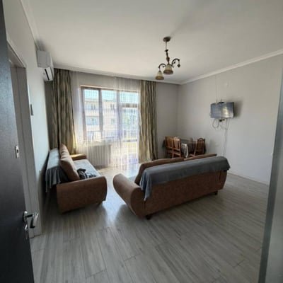 Location d'un appartement confortable et meublé, Batoumi, Géorgie