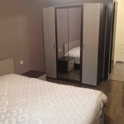 Location d'un appartement spacieux et meublé, Batoumi, Géorgie