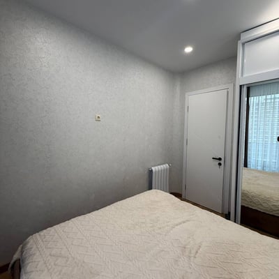 Location d'un appartement lumineux et meublé, Batoumi, Géorgie
