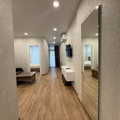 Location d'un appartement lumineux et meublé, Batoumi, Géorgie