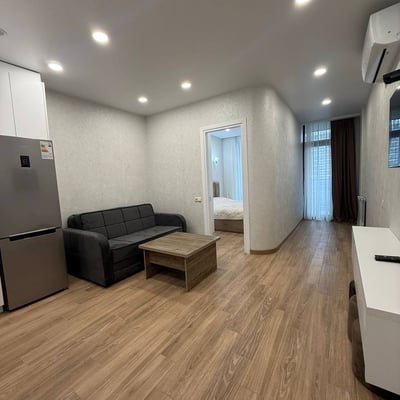Location d'un appartement lumineux et meublé, Batoumi, Géorgie
