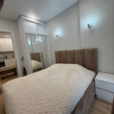 Location d'un appartement lumineux et meublé, Batoumi, Géorgie