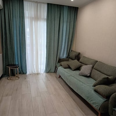 Alquiler de apartamento luminoso y amplio, Batumi, Georgia