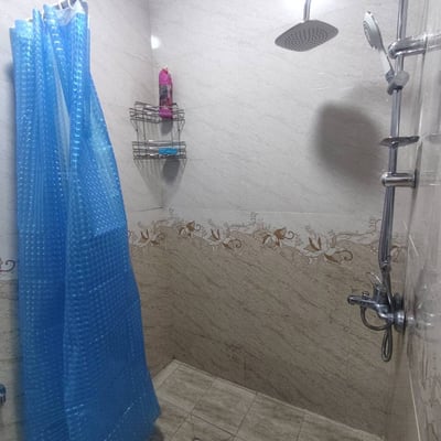 Vermietung einer gemütlichen, möblierten Wohnung, Batumi, Georgien