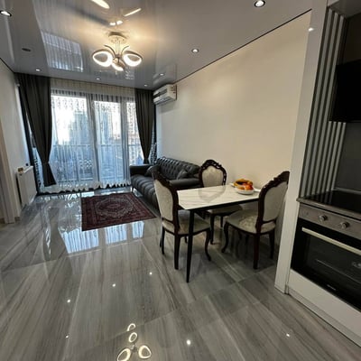 Alquiler de apartamento moderno y confortable, Batumi, Georgia