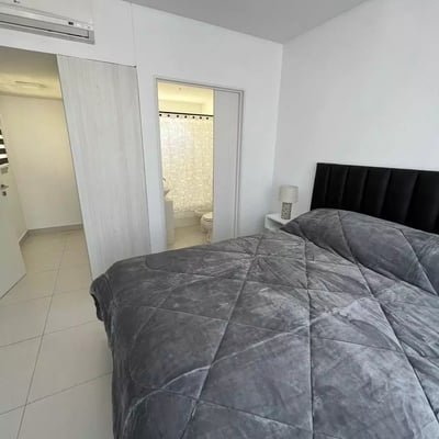 2-Bedroom Apartment with Balcony in Belgrano, Buenos Aires