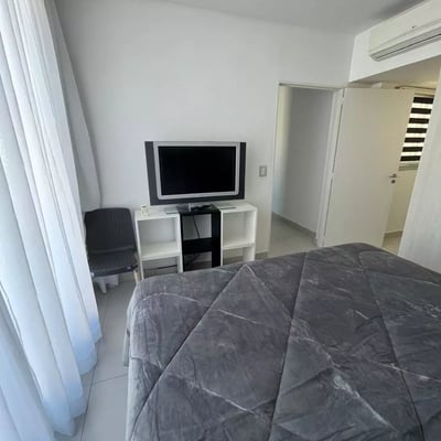 2-Bedroom Apartment with Balcony in Belgrano, Buenos Aires