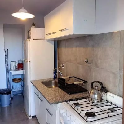2-Bedroom Apartment for Rent with Balcony in Almagro, Buenos Aires