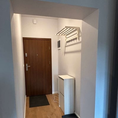 Location d'un studio compact et moderne, 22 m², quartier de Bronowice, Cracovie, Pologne