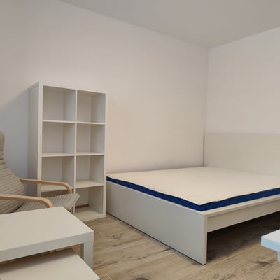 Rent of a furnished apartment near Politehnica University, Bucharest, Romania