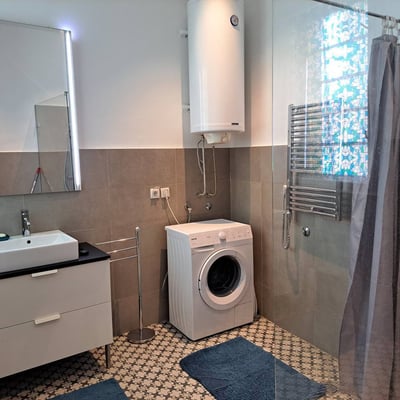 Alquiler de apartamento espacioso, 150 m², centro de la ciudad, Belgrado, Serbia