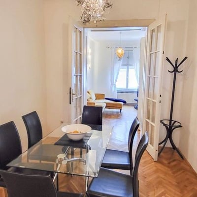 Rent of a bright, comfortable apartment, 82 m², Belgrade, Serbia