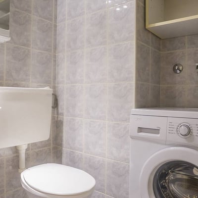 Alquiler de apartamento amplio y confortable, 78 m², Novi Beograd, Belgrado, Serbia