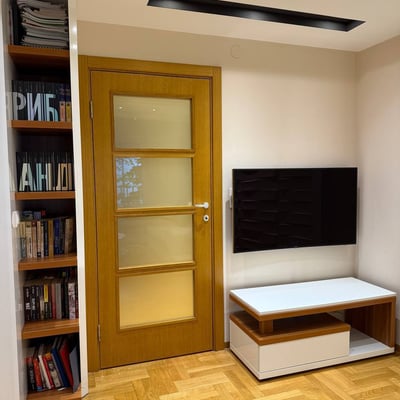 Bright Apartment 47m² for Rent in City Center, Belgrade, Serbia