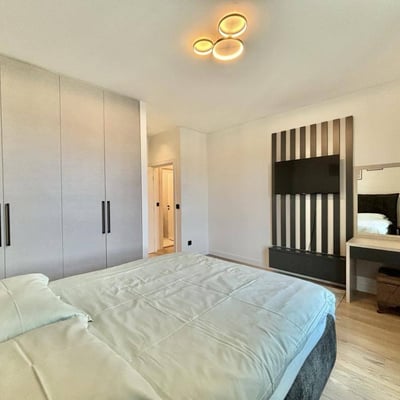 Spacious Apartment 91m² with River View for Rent in BW Simfonija Residential Complex, Belgrade, Serbia