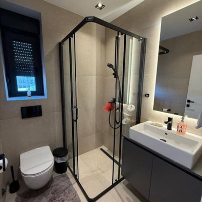 Geräumige Zweietagenwohnung 150m² zur Miete, Voždovac, Belgrad, Serbien