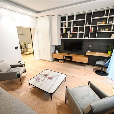 Bright Apartment 60m² for Rent in City Center, Belgrade, Serbia