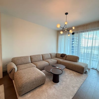 Apartamento lujoso y espacioso 104m² en alquiler en complejo residencial BW Terraces, Belgrado, Serbia