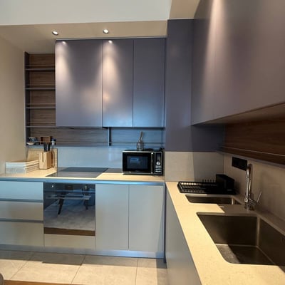 Apartamento lujoso y espacioso 104m² en alquiler en complejo residencial BW Terraces, Belgrado, Serbia