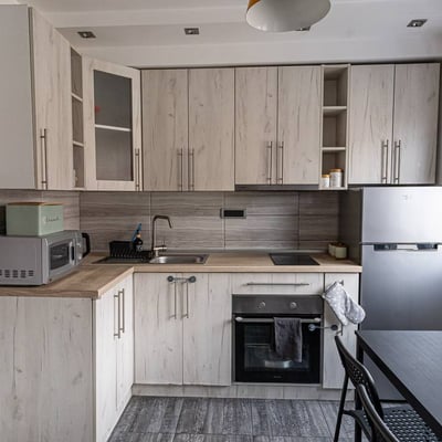 Se alquila apartamento cómodo y luminoso, centro de la ciudad, Belgrado, Serbia