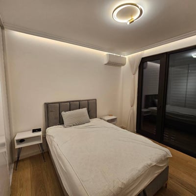 Apartamento luminoso 50m² en alquiler en complejo residencial K-District, Belgrado, Serbia