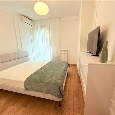 Wohnung 55m² zur Miete im Wohnkomplex Central Garden, Belgrad, Serbien