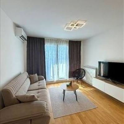 Apartamento 47m² con vista al Danubio en alquiler en complejo residencial Sunnyville, Belgrado, Serbia