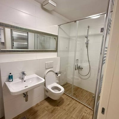 Apartamento moderno 54m² en alquiler en complejo residencial A Block, Nuevo Belgrado, Serbia