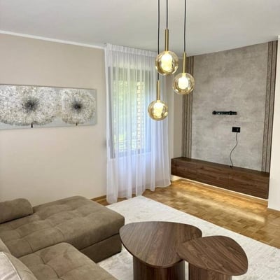 Apartamento moderno y elegante 93m² en alquiler, Belgrado, Serbia
