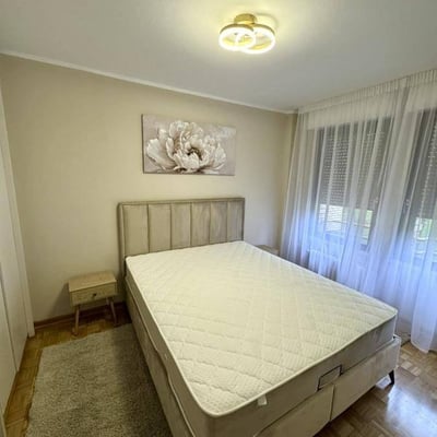 Apartamento moderno y elegante 93m² en alquiler, Belgrado, Serbia