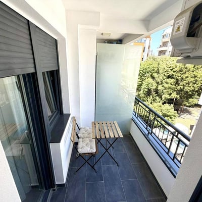 Bright Apartment 45m² for Rent in City Center, Belgrade, Serbia