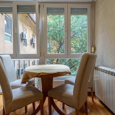 Apartamento amueblado 50m² en alquiler cerca del centro, Belgrado, Serbia