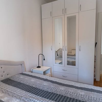 Appartement cosy 45m² à louer au centre-ville, Belgrade, Serbie