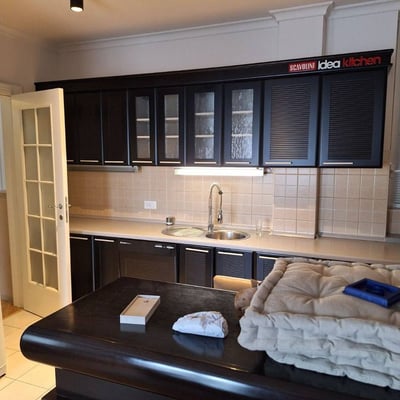 Spacious Apartment 145m² for Rent in Vračar, Belgrade, Serbia