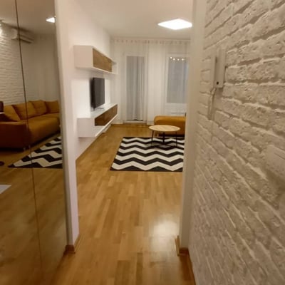 Estudio acogedor 35m² en alquiler en el complejo residencial A Blok, Belgrado, Serbia