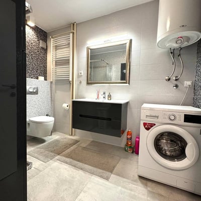 Apartamento espacioso 94m² en alquiler en un edificio nuevo en Zvezdara, Belgrado, Serbia
