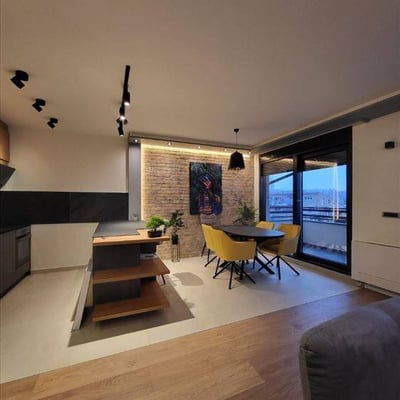 Alquiler de apartamento espacioso 90m² en edificio nuevo, Zvezdara, Belgrado, Serbia