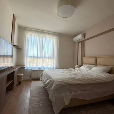 Alquiler de apartamento moderno 55m² en el complejo premium BW Iris, Belgrado, Serbia