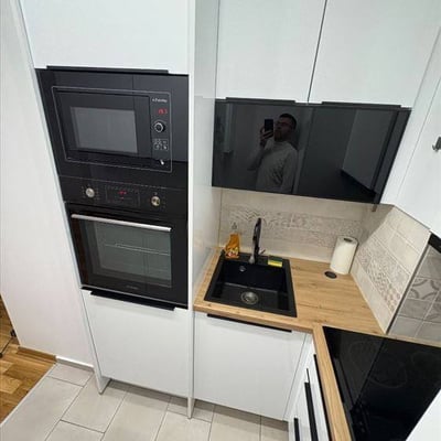 Alquiler de apartamento moderno 52m² en el complejo Green Residence, Belgrado, Serbia