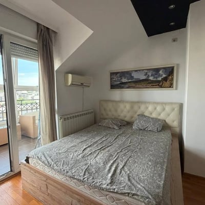 Luxury Two-Story Apartment 140m² for Rent, Zvezdara, Belgrade, Serbia